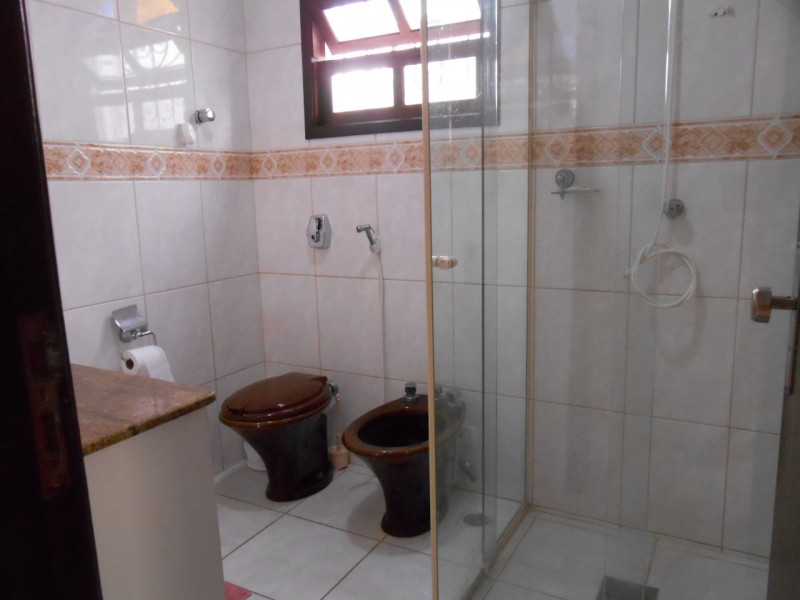 Casa à venda Vila das Jabuticabeiras com 311m² e 5 quartos por R$ 690.000 - 2004797708-img-20220330-wa0044.jpg