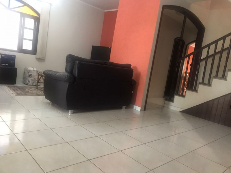 Casa à venda Vila das Jabuticabeiras com 311m² e 5 quartos por R$ 690.000 - 832446368-img-20220627-wa0040.jpg