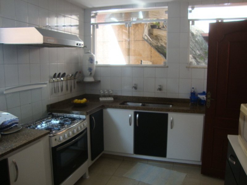 Casa à venda Grajaú com 667m² e 5 quartos por R$ 930.000 - 1092977116-casa2012-047.JPG