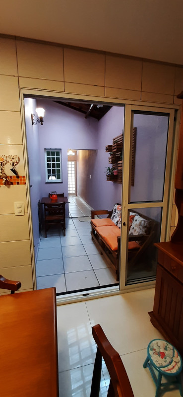 Casa à venda Vila América com 175m² e 3 quartos por R$ 949.000 - 547319049-corredor-lateral-2.jpg