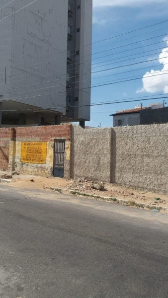 Terreno à venda Santo Antônio com 432m² e 1 quarto por R$ 800.000 - 1337512844-save-20210515-190732.jpg