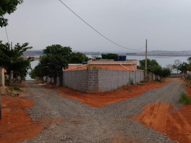 Terreno à venda Centro com 480m² e 1 quarto por R$ 90.000 - 1750823950-4d983a03-d654-4158-8d5f-34b3234c2c03.jpeg