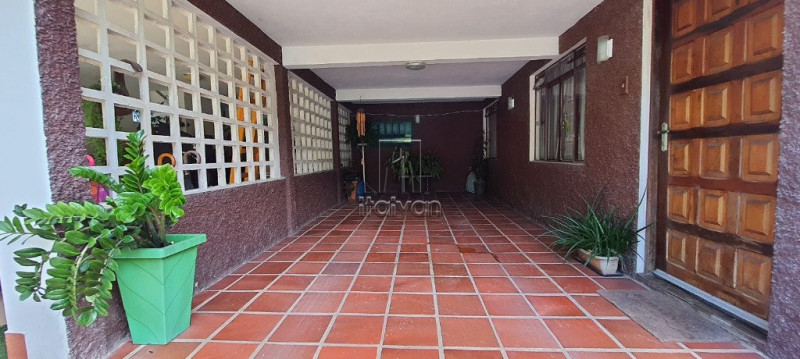 Casa à venda Vila Nova com 460m² e 4 quartos por R$ 1.500.000 - 943841895-i1873l1j-1091664137e79854c8.jpg