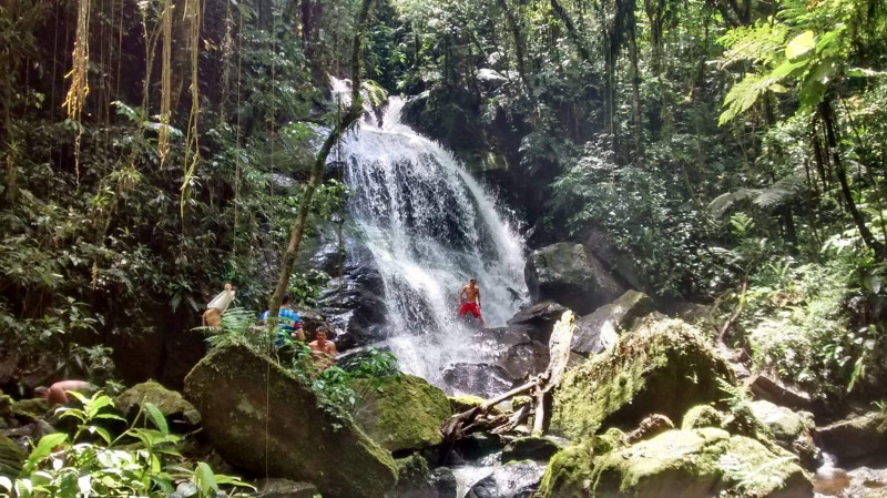 Terreno à venda Puris com 900m² e 1 quarto por R$ 123.000 - 117181548-cachoeira-ibiuna-interior-4.jpg