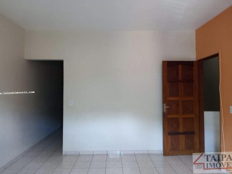 Casa à venda Vila Ana Rosa com 67m² e 3 quartos por R$ 260.000 - 1763621273-2c7a8b17-5652-4d91-b6e7-638261b1c521.jpeg