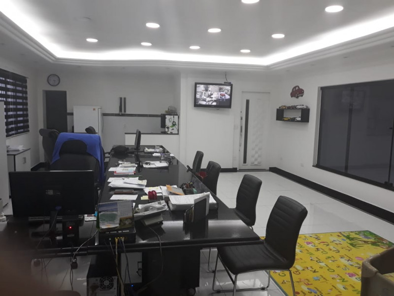 Comercial à venda Quinta da Paineira com 320m² e 1 quarto por R$ 2.900.000 - 563103582-loja14.jpg