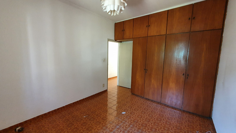 Casa à venda Centro com 328m² e 5 quartos por R$ 1.800.000 - 999851323-20220902-124210-quartob2.jpg