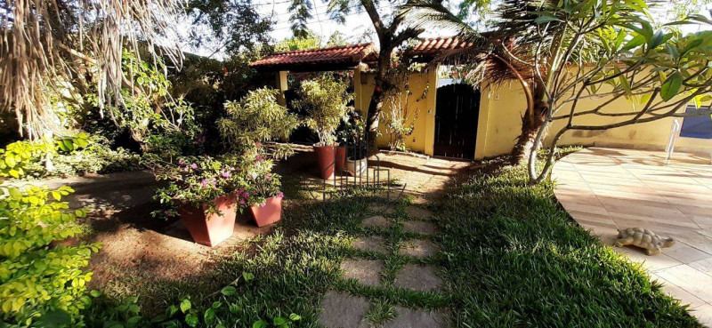 Casa à venda Itaúna com 325m² e 3 quartos por R$ 1.100 - 1021966605-foto-saqua-pm-entrada-2-01.jpg