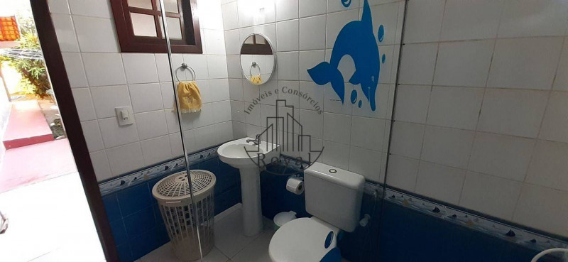 Casa à venda Itaúna com 325m² e 3 quartos por R$ 1.100 - 1089230943-foto-saqua-pm-banheiro-externo-02.jpg