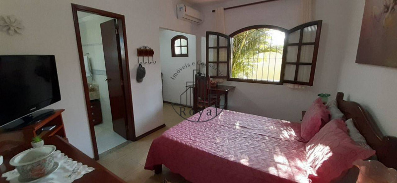 Casa à venda Itaúna com 325m² e 3 quartos por R$ 1.100 - 1512111621-foto-saqua-pm-suite-master-01.jpg