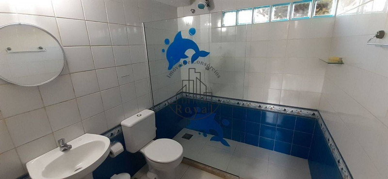 Casa à venda Itaúna com 325m² e 3 quartos por R$ 1.100 - 1581708054-foto-saqua-pm-banheiro-externo-01.jpg
