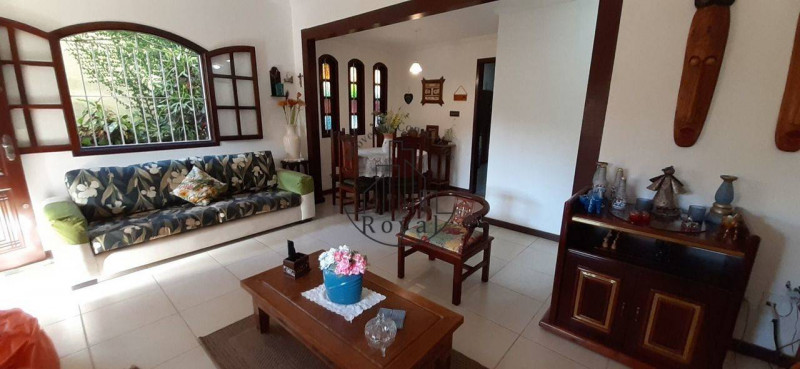 Casa à venda Itaúna com 325m² e 3 quartos por R$ 1.100 - 1657757725-foto-saqua-pm-sala-02.jpg