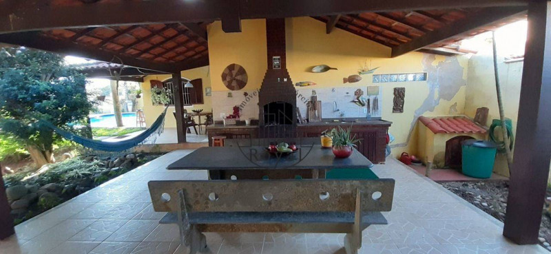 Casa à venda Itaúna com 325m² e 3 quartos por R$ 1.100 - 426191862-foto-saqua-pm-churrasqueira-03.jpg