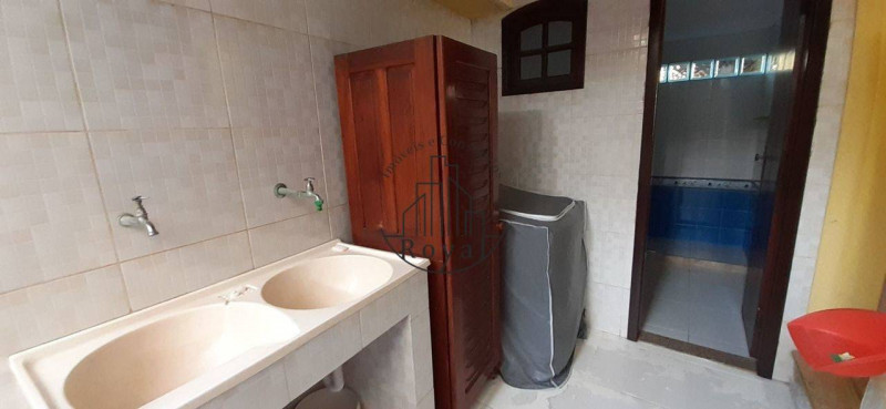 Casa à venda Itaúna com 325m² e 3 quartos por R$ 1.100 - 697351315-foto-saqua-pm-lavanderia-02.jpg