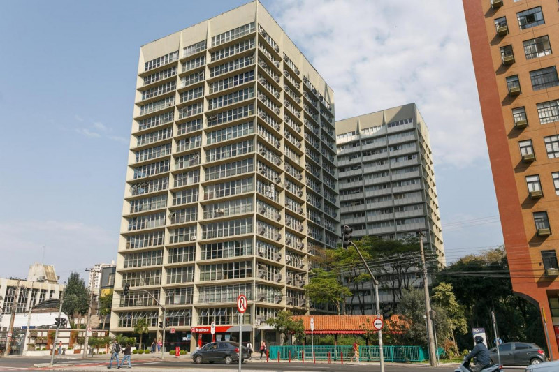 Comercial à venda Centro Cívico com 44m² e 1 quarto por R$ 240.000 - 247490975-fachada.jpg