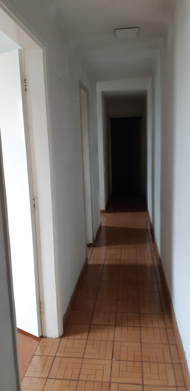 Casa à venda Vl. Arapuã com 170m² e 3 quartos por R$ 520.000 - 1099532119-foto-24-corredor-da-parte-de-cima-da-casa.jpg