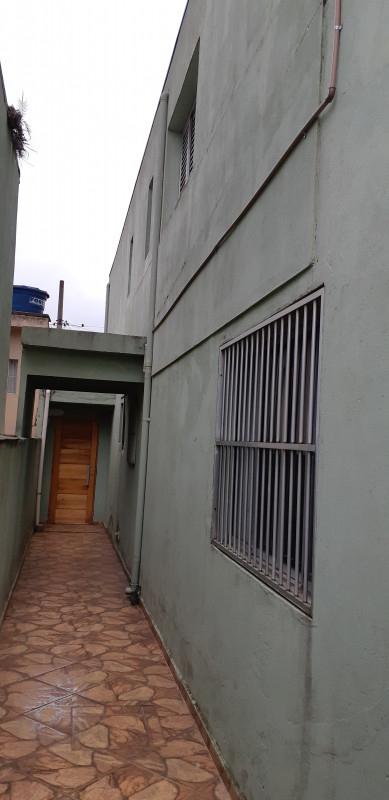Casa à venda Vl. Arapuã com 170m² e 3 quartos por R$ 520.000 - 1166484211-foto-15-entrada-lateral-da-casa.jpg