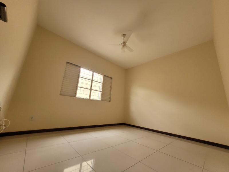Casa à venda Portal das Colinas com 360m² e 3 quartos por R$ 820.000 - 1717964955-quarto-5.jpg