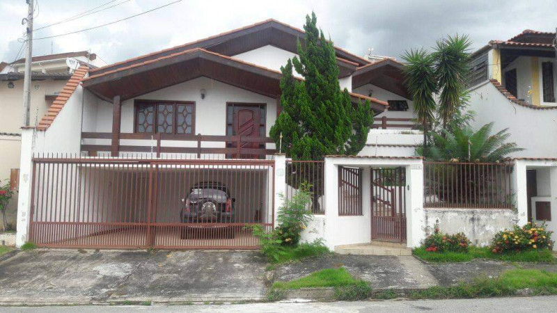 Casa à venda Portal das Colinas com 360m² e 3 quartos por R$ 820.000 - 1738055914-casa-frente-5.jpg