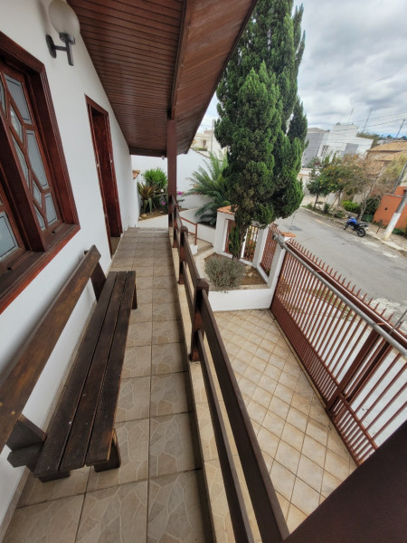 Casa à venda Portal das Colinas com 360m² e 3 quartos por R$ 820.000 - 362725826-frente.jpg
