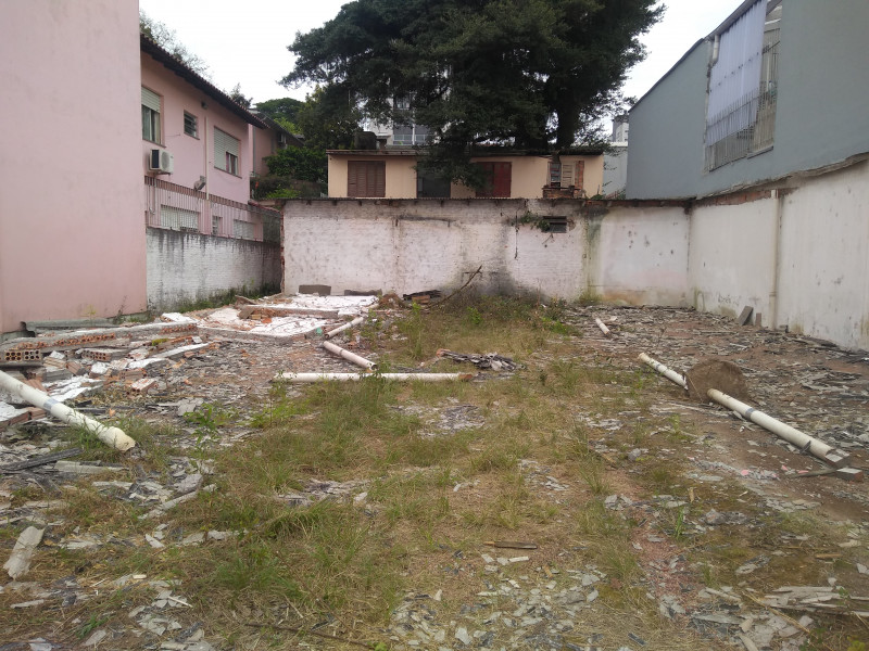 Terreno à venda Bom Jesus com 611m² e 1 quarto por R$ 500.000 - 328282548-img-20220930-103118027.jpg