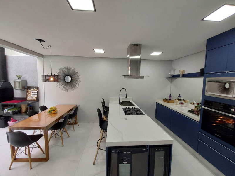 Casa à venda Vila Alzira com 157m² e 3 quartos por R$ 790.000 - 2002420769-casa-4.jpg