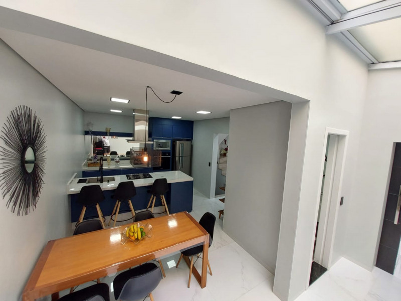 Casa à venda Vila Alzira com 157m² e 3 quartos por R$ 790.000 - 204200298-casa-6.jpg