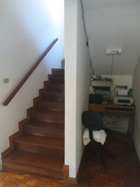 Casa à venda Jardim do Cruzeiro com 360m² e 3 quartos por R$ 750.000 - 1564866277-vao-embaixo-das-escadas.jpg