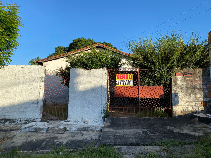 Casa à venda Lourival Parente com 300m² e 3 quartos por R$ 120.000 - 1934818343-whatsapp-image-2022-10-06-at-13.jpeg