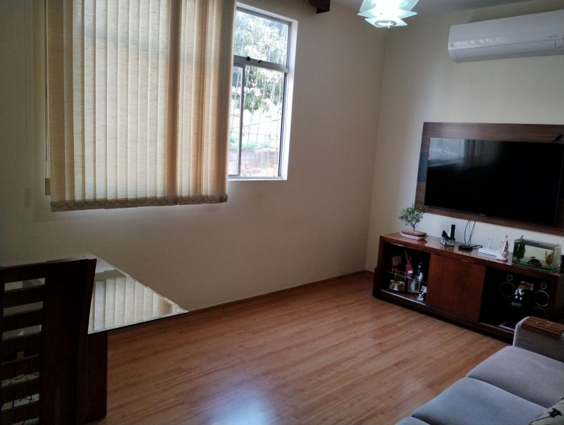 Apartamento à venda Cinqüentenário com 68m² e 3 quartos por R$ 250.000 - 659224341-prmcipal.jpg