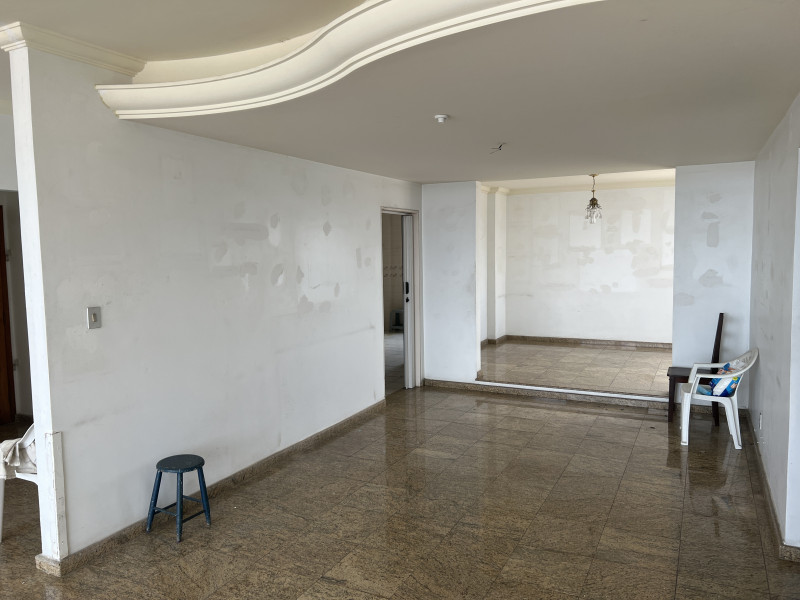 Apartamento à venda Farol com 500m² e 5 quartos por R$ 1.200.000 - 374110976-2897b065-64c3-43b0-a86d-1f75f113cc7a.jpeg