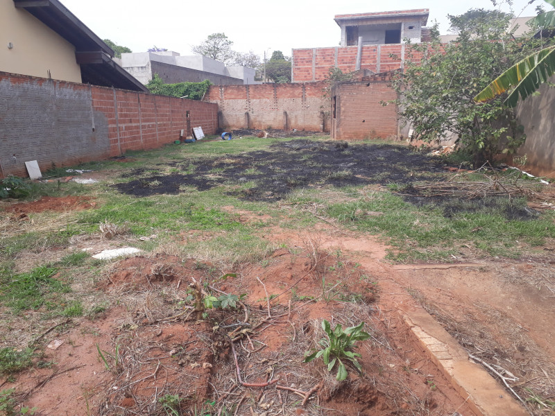 Terreno à venda Jardim Schmitt com 455m² e 1 quarto por R$ 190.000 - 1719418813-20220926-135742.jpg