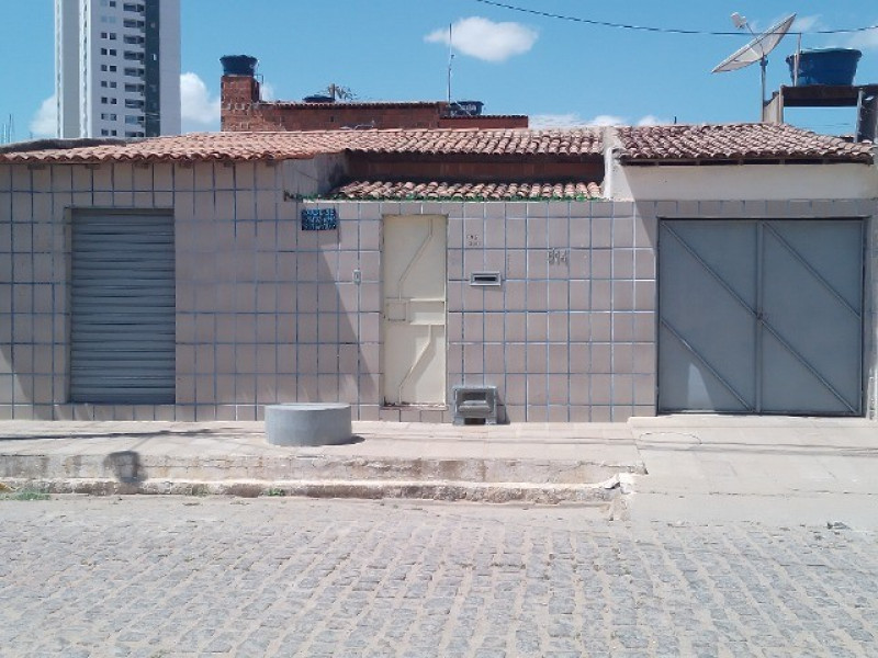 Casa à venda Maringá com 200m² e 4 quartos por R$ 180 - 634643213-721278694089905.jpg
