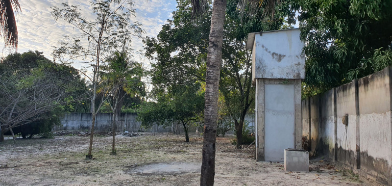 Chácara à venda Centro com 7500m² e 10 quartos por R$ 580.000 - 2015183149-20220713-170358.jpg