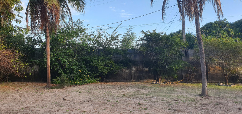 Chácara à venda Centro com 7500m² e 10 quartos por R$ 580.000 - 633247184-20220713-170523.jpg