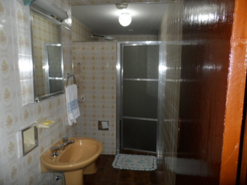 Casa à venda Jardim Guarani com 250m² e 3 quartos por R$ 500.000 - 227156850-10400741-94120.jpg