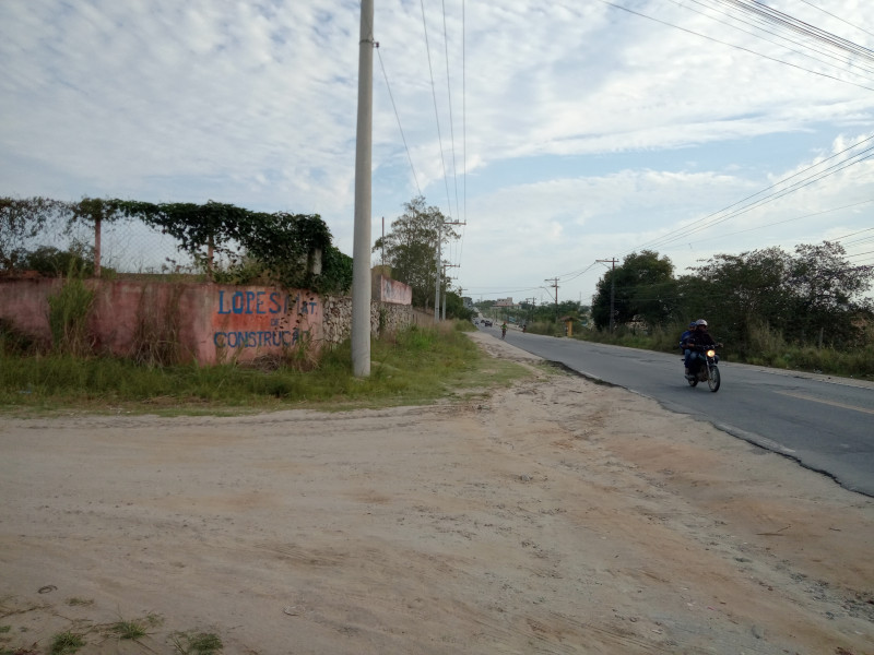 Comercial para alugar Fazendinha com 1100m² e 1 quarto por R$ 1.000 - 502815313-img-20220920-162037-974.jpg