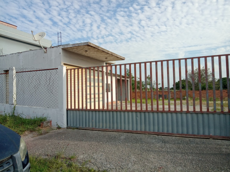 Comercial para alugar Fazendinha com 1100m² e 1 quarto por R$ 1.000 - 582102802-img-20220920-160817-161.jpg