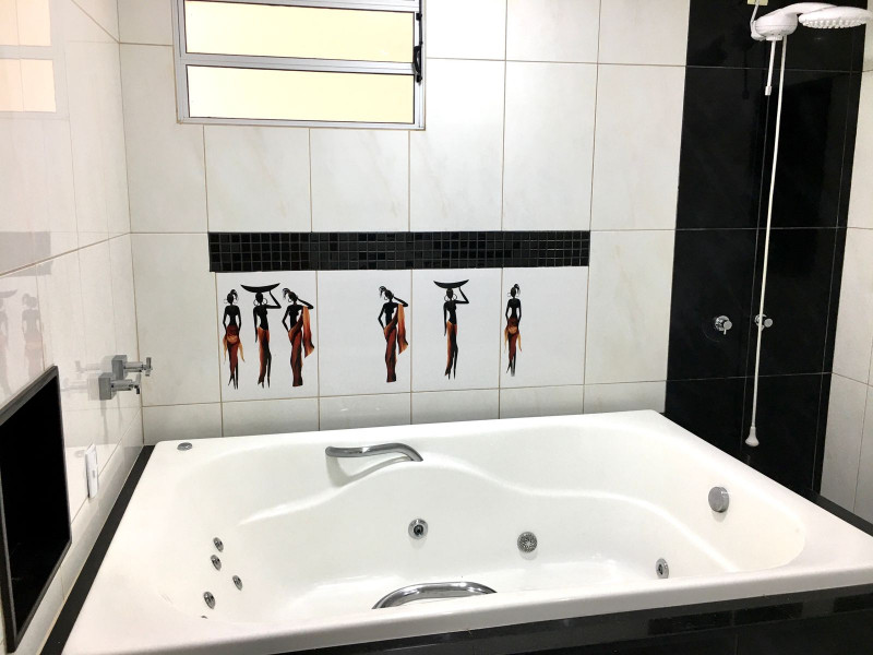 Casa à venda Setor Faicalville com 360m² e 4 quartos por R$ 780.000 - 190940691-whatsapp-image-2022-10-09-at-18.jpeg