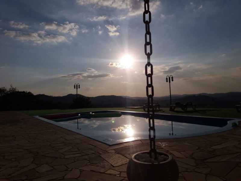 Casa de condomínio à venda Centro com 260m² e 3 quartos por R$ 2.000.000 - 1321197978-01.jpg