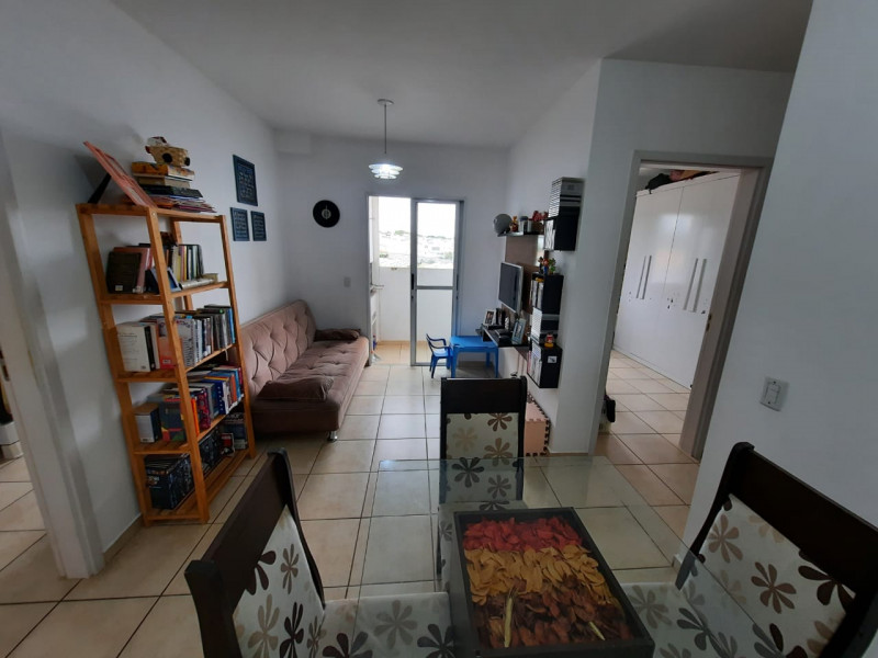 Apartamento à venda Chácaras Reunidas São Jorge com 52m² e 2 quartos por R$ 200.000 - 1469314758-img-20211116-wa0032.jpg