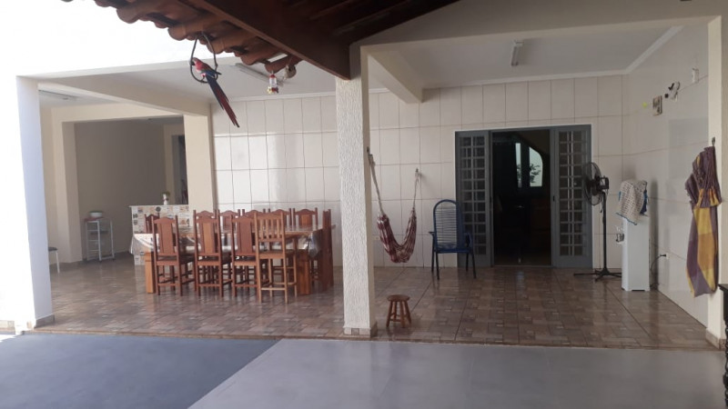 Casa à venda Centro com 270m² e 4 quartos por R$ 450.000 - 81524134-img-20210908-wa0032.jpg