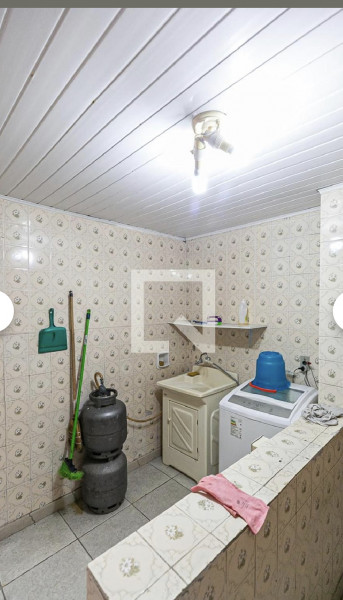 Casa à venda Glória com 233m² e 4 quartos por R$ 639.000 - 1528803823-2b9647bd-c1d5-44a6-8fca-5c8d3d9fd998.jpeg