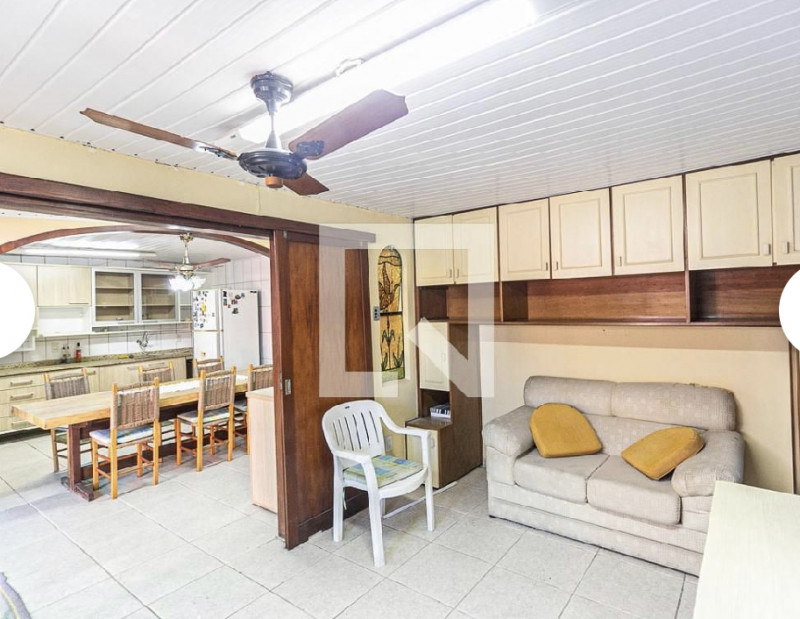 Casa à venda Glória com 233m² e 4 quartos por R$ 639.000 - 639719252-5fd393aa-f77f-4be5-ba14-11c644c7a5a9.jpeg