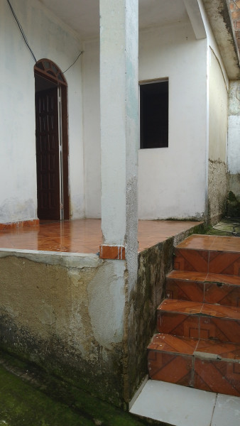 Casa à venda Nova Rosa da Penha I com 180m² e 2 quartos por R$ 80.000 - 802663301-img-20221003-wa0044.jpeg