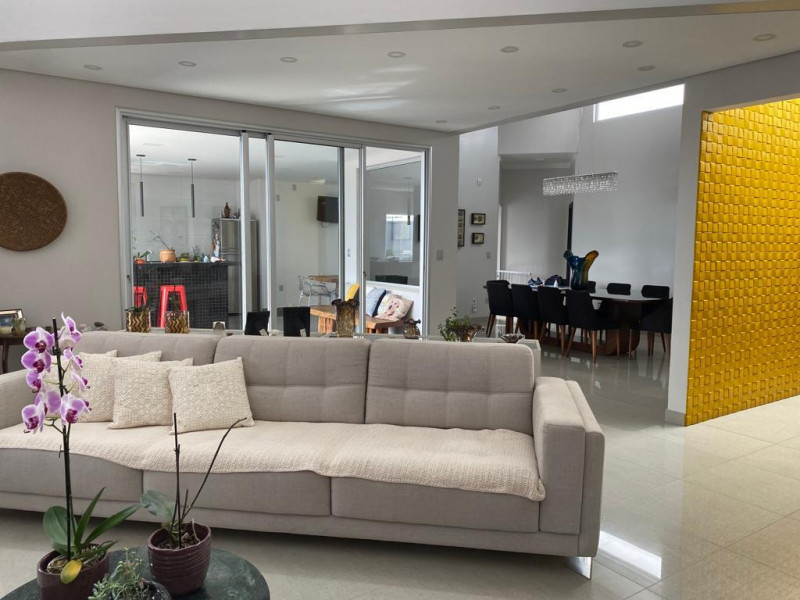 Casa de condomínio à venda Centro com 386m² e 4 quartos por R$ 2.100.000 - 888832265-a3047c63-a9ba-4ab1-a2cd-214f7f1d1930.jpeg