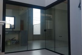 Casa à venda Jardim Oásis com 100m² - 3 dormitórios -  vagas - R$ 423.000 - 3beaddb1-ac4f-4338-90dc-2802df41d315.jpeg