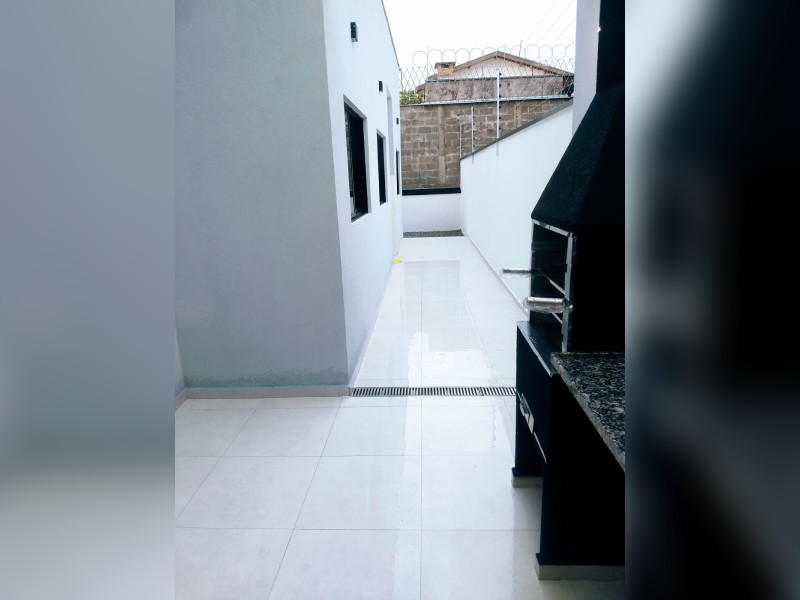 Casa à venda Jardim Oásis com 100m² e 3 quartos por R$ 423.000 - c4d4590e-8d01-4e79-b8f1-d4e15ddac8f1.jpeg