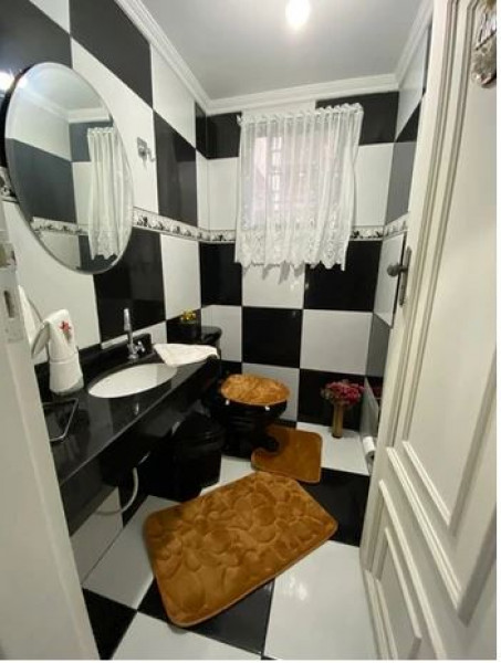 Casa à venda Jardim Itapema com 420m² e 5 quartos por R$ 580.000 - 494869794-lavabo.JPG