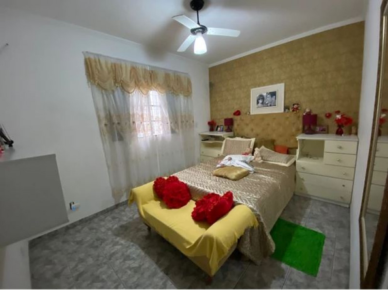Casa à venda Jardim Itapema com 420m² e 5 quartos por R$ 580.000 - 935108013-suit.JPG